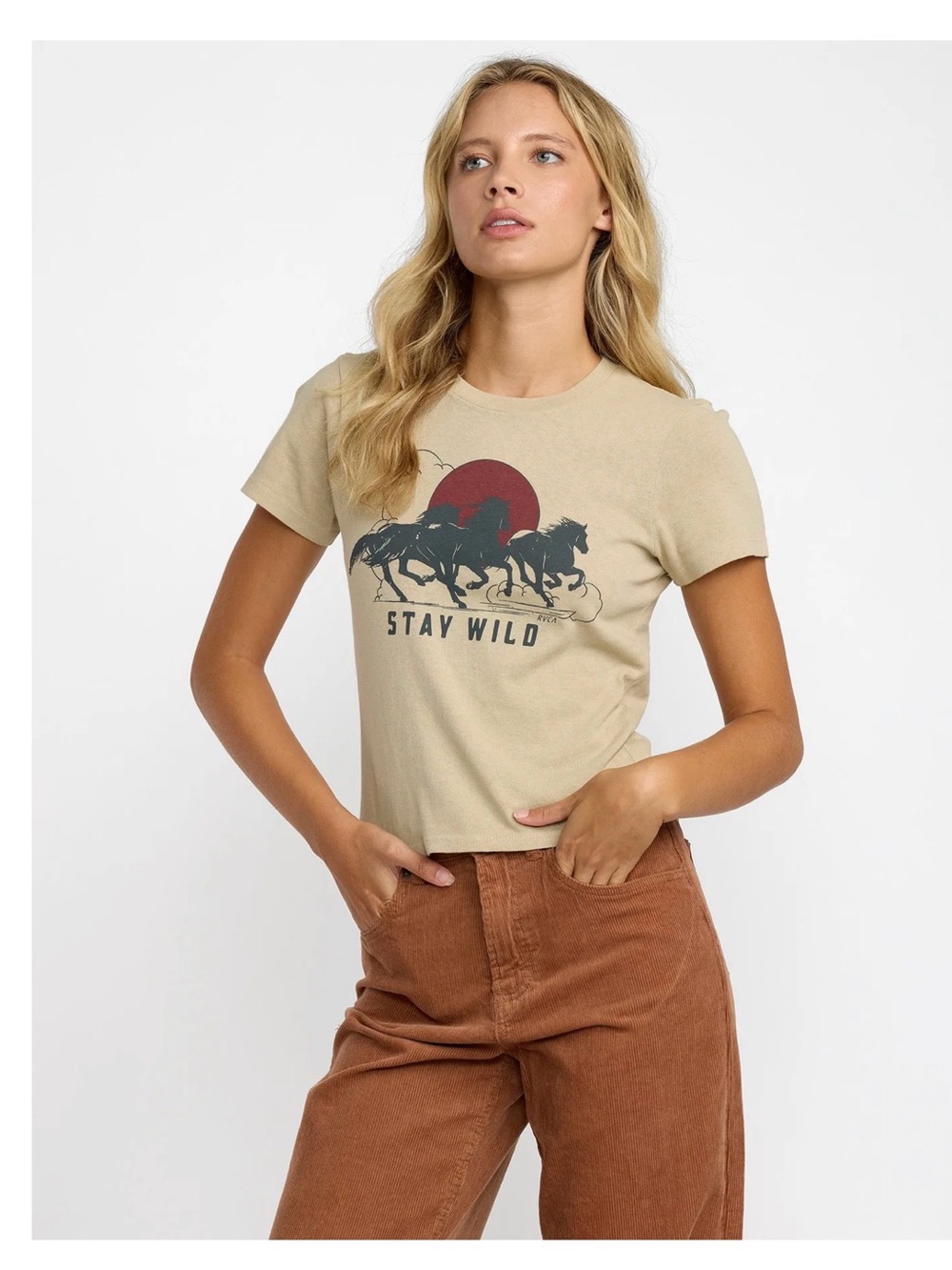 NWT RUCA Stay Wild Graphic Tee - Beige horses Cowgirl western
